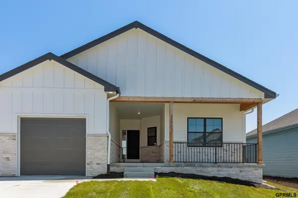 11671 S 125th Street, Papillion, NE 68046