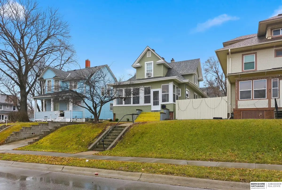 2205 F Street, Omaha, NE 68107 - Image #1