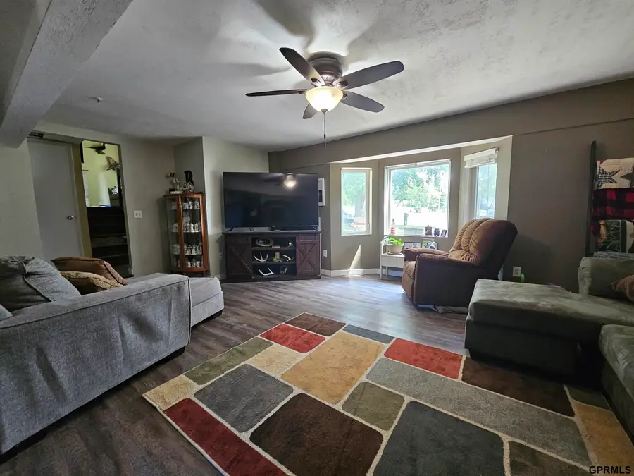 907 N Clay Street, Harvard, NE 68944 - Image #2