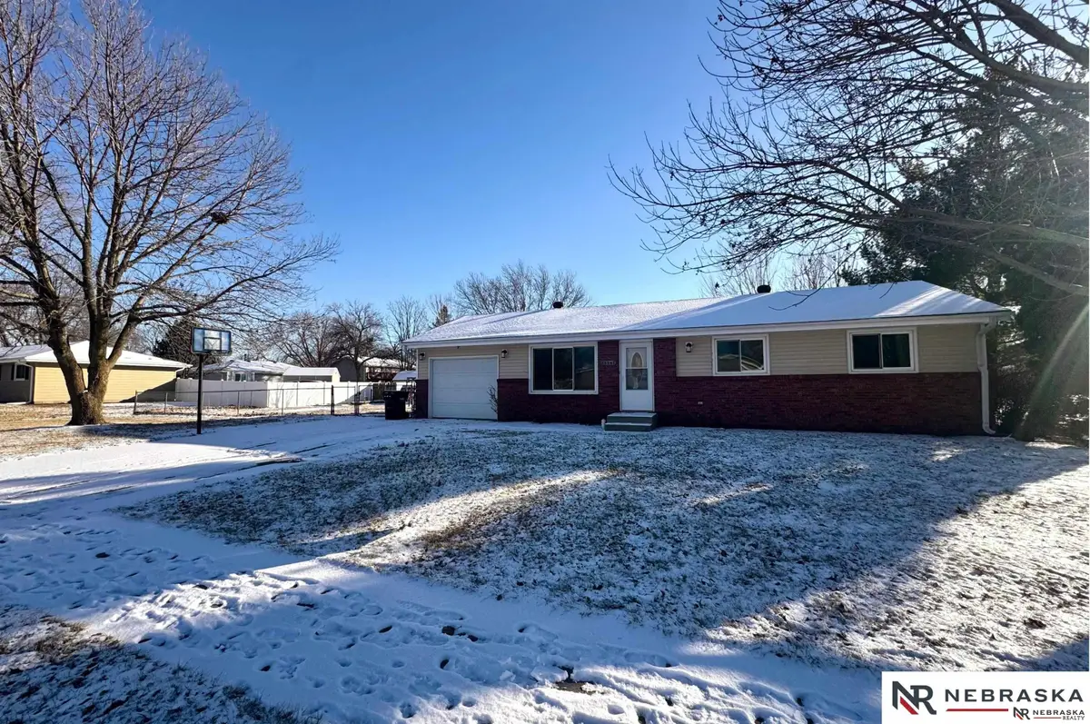 13741 Jamestown Street, Waverly, NE 68462 - Image #1