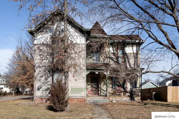 450 W 6th Street, Fremont, NE 68025