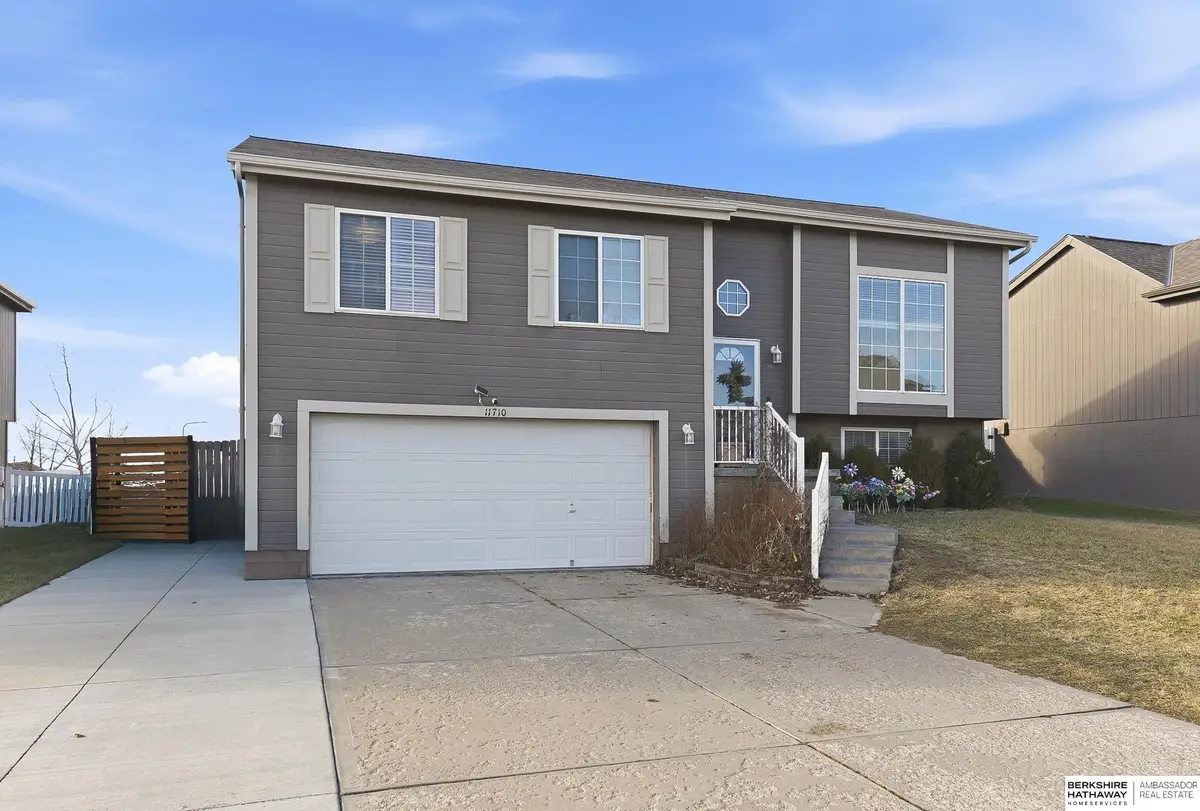11710 S 209th Avenue, Gretna, NE 68028 - Image #1