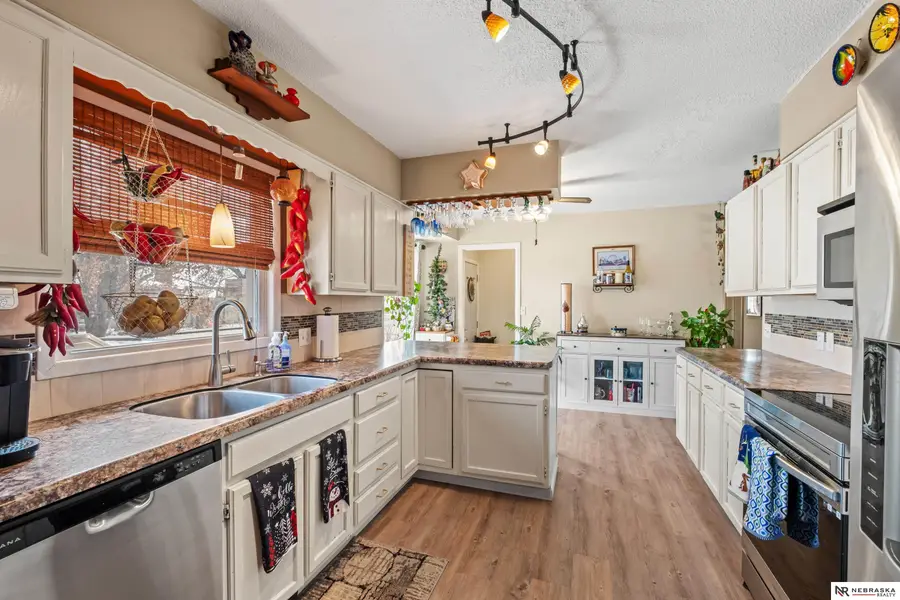 2329 Mcconnell Avenue, Auburn, NE 68305 - Image #3
