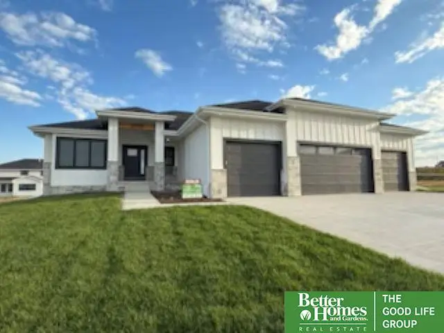 5602 N 213th Avenue, Elkhorn, NE 68022 - Image #1