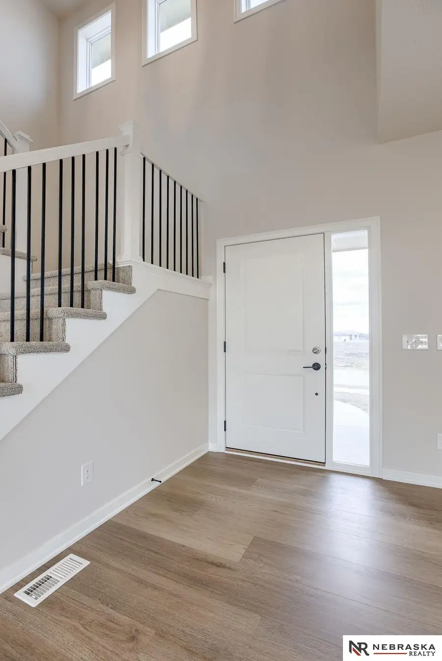 8614 Legacy Street, Papillion, NE 68046 - Image #3