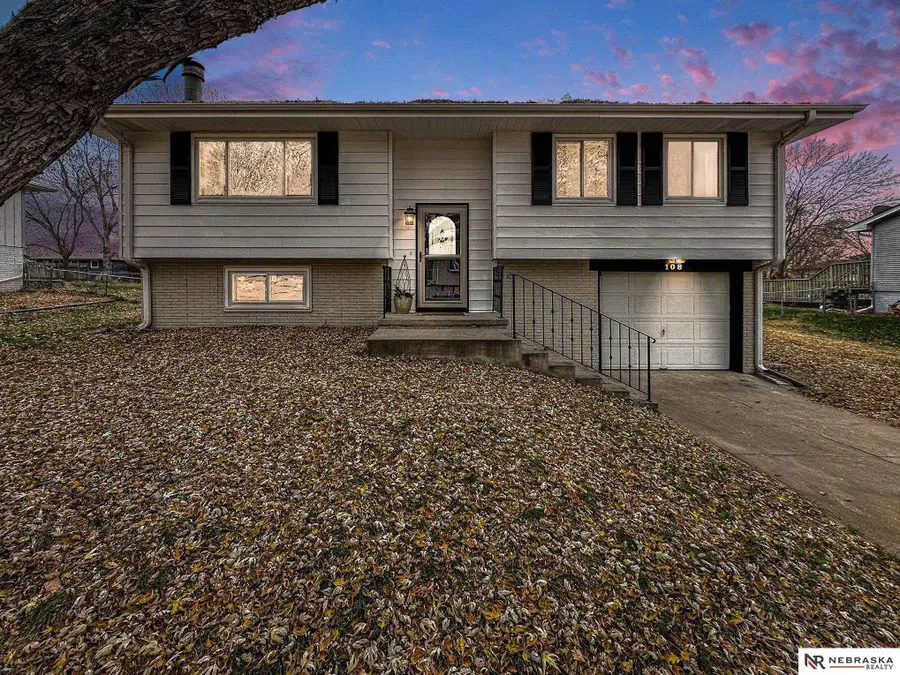 108 Concord Avenue, Hickman, NE 68372 - Image #2