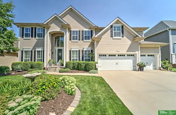 17610 T Street, Omaha, NE 68135