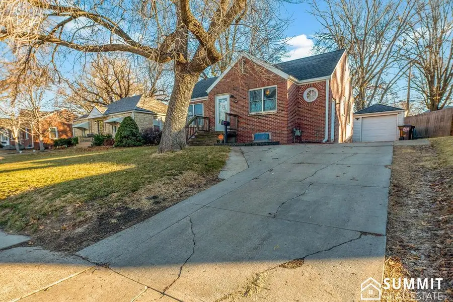 900 S 48th Street, Lincoln, NE 68510 - Image #2