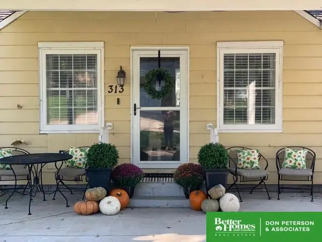 313 W Elm, Cedar Bluffs, NE 68015 - Image #2