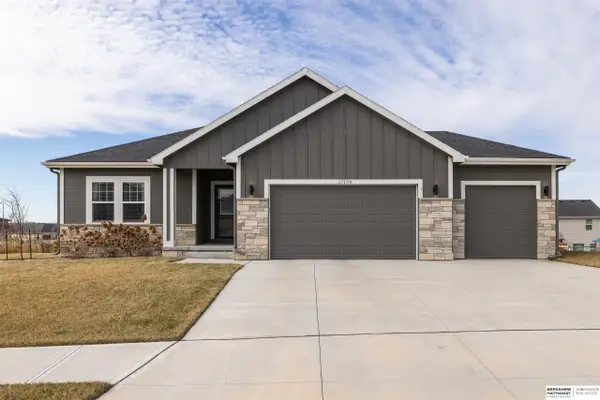 17136 Potter Street, Bennington, NE 68007