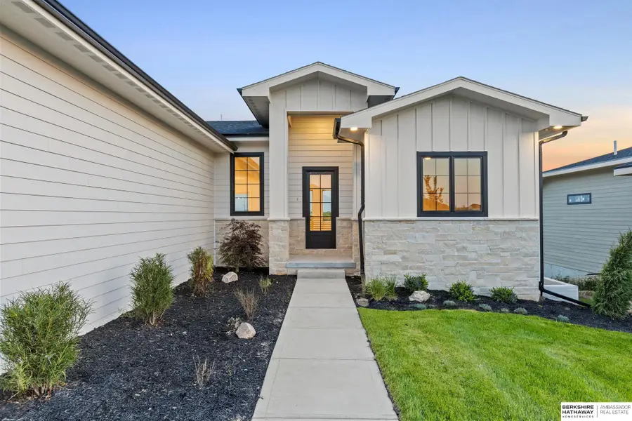 21701 B Street, Elkhorn, NE 68022 - #3