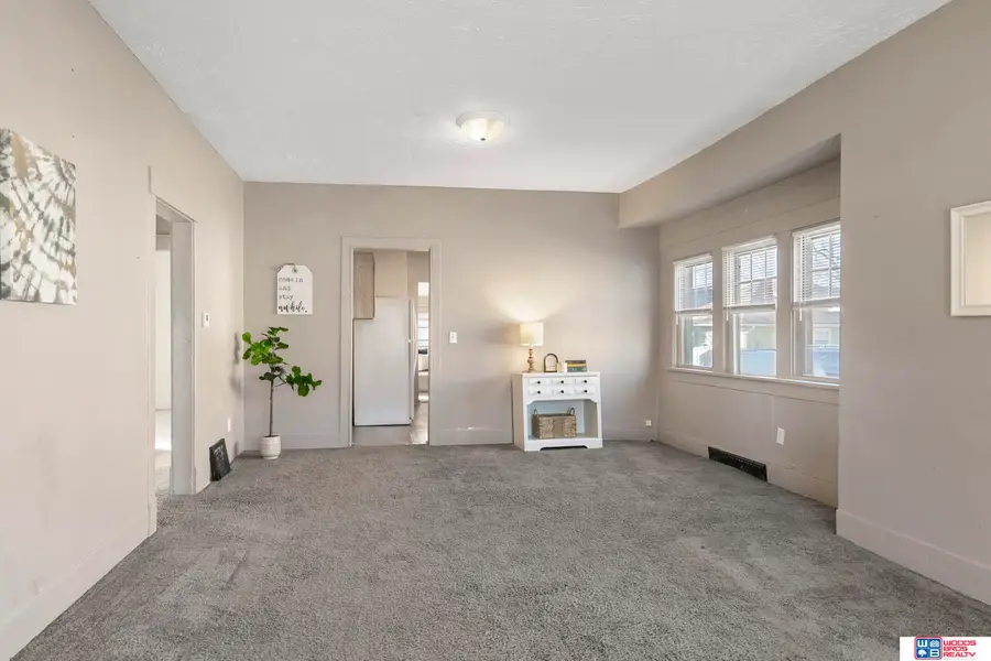 873 N 25th Street, Lincoln, NE 68503 - Image #2
