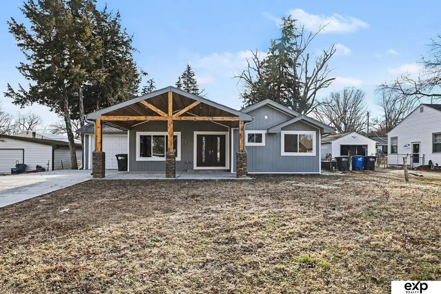 8525 Lafayette Avenue, Omaha, NE 68114 - Image #3