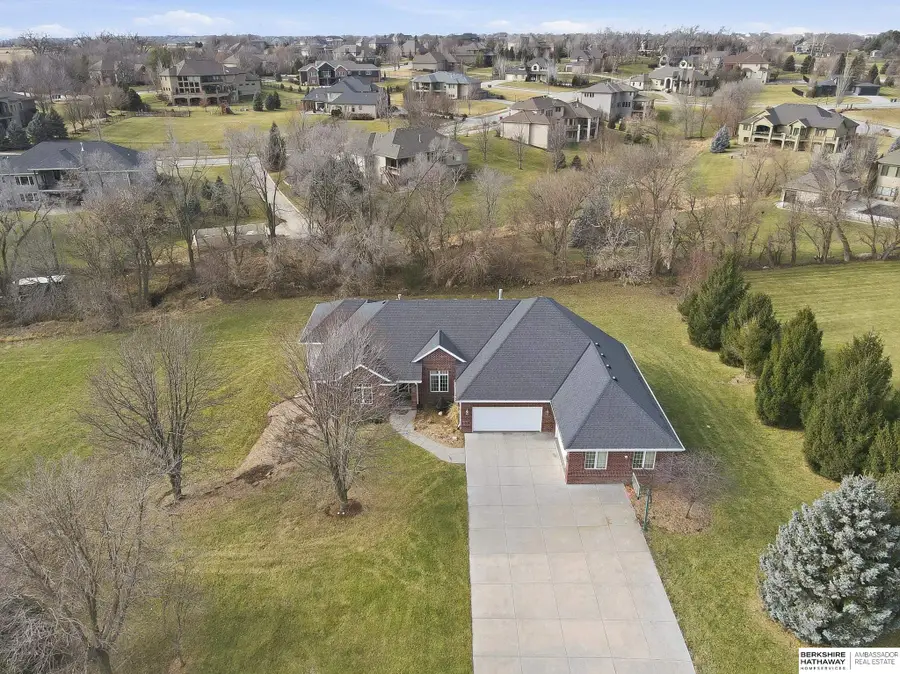 10030 S 162nd Street, Omaha, NE 68136 - Image #2