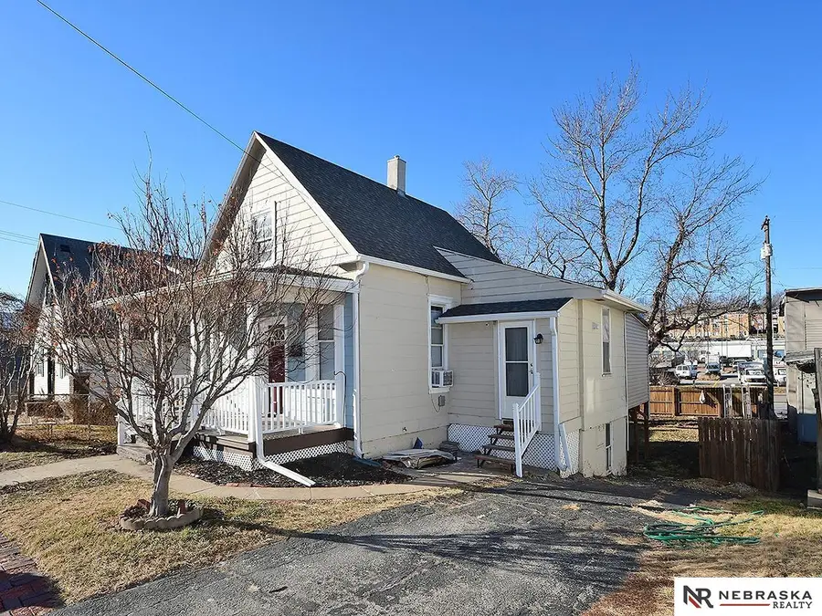 1118 N 46th Street, Omaha, NE 68132 - Image #3
