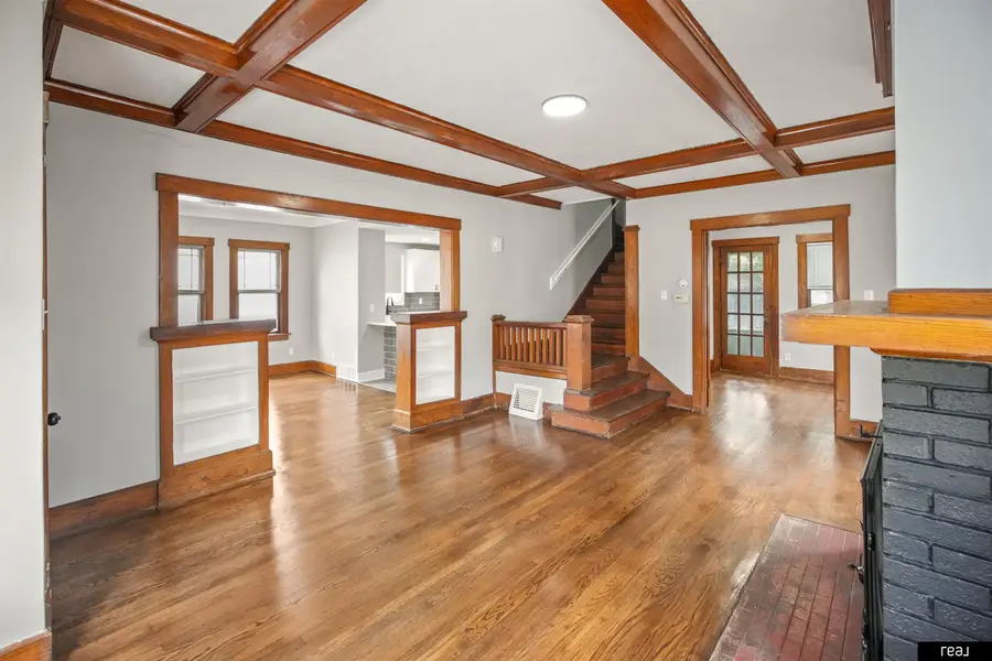 2881 Mary Street, Omaha, NE 68112 - #2