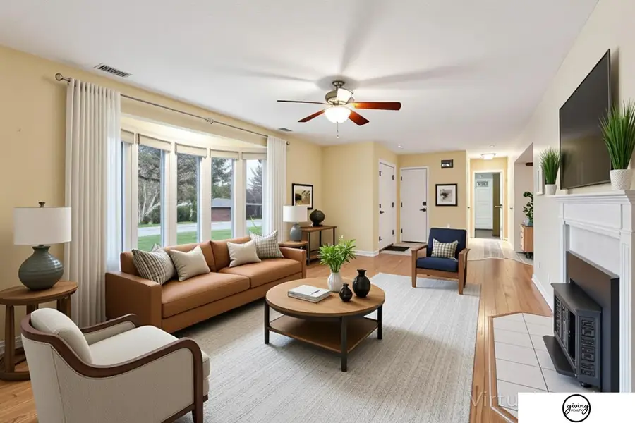 940 S Cotner Boulevard, Lincoln, NE 68510 - Image #2