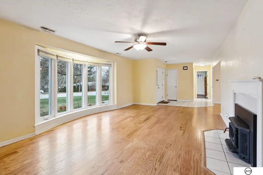 940 S Cotner Boulevard, Lincoln, NE 68510 - Image #3