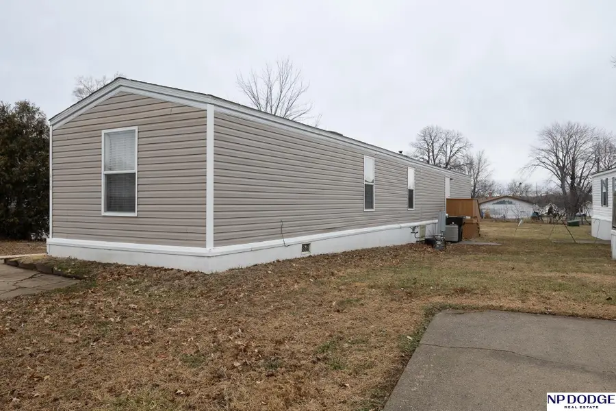 416 West Fairfield Street, Lincoln, NE 68521 - Image #2