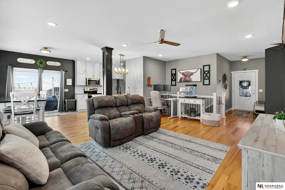 413 Eastwood Drive, Louisville, NE 68037 - Image #1