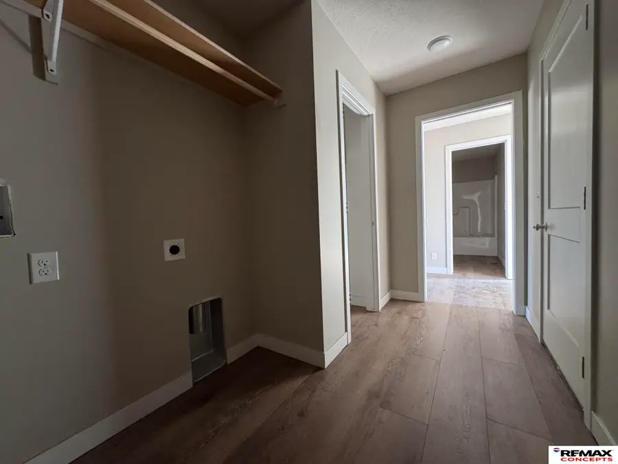 4306 Woodside Village Drive, Lincoln, NE 68528 - Image #3