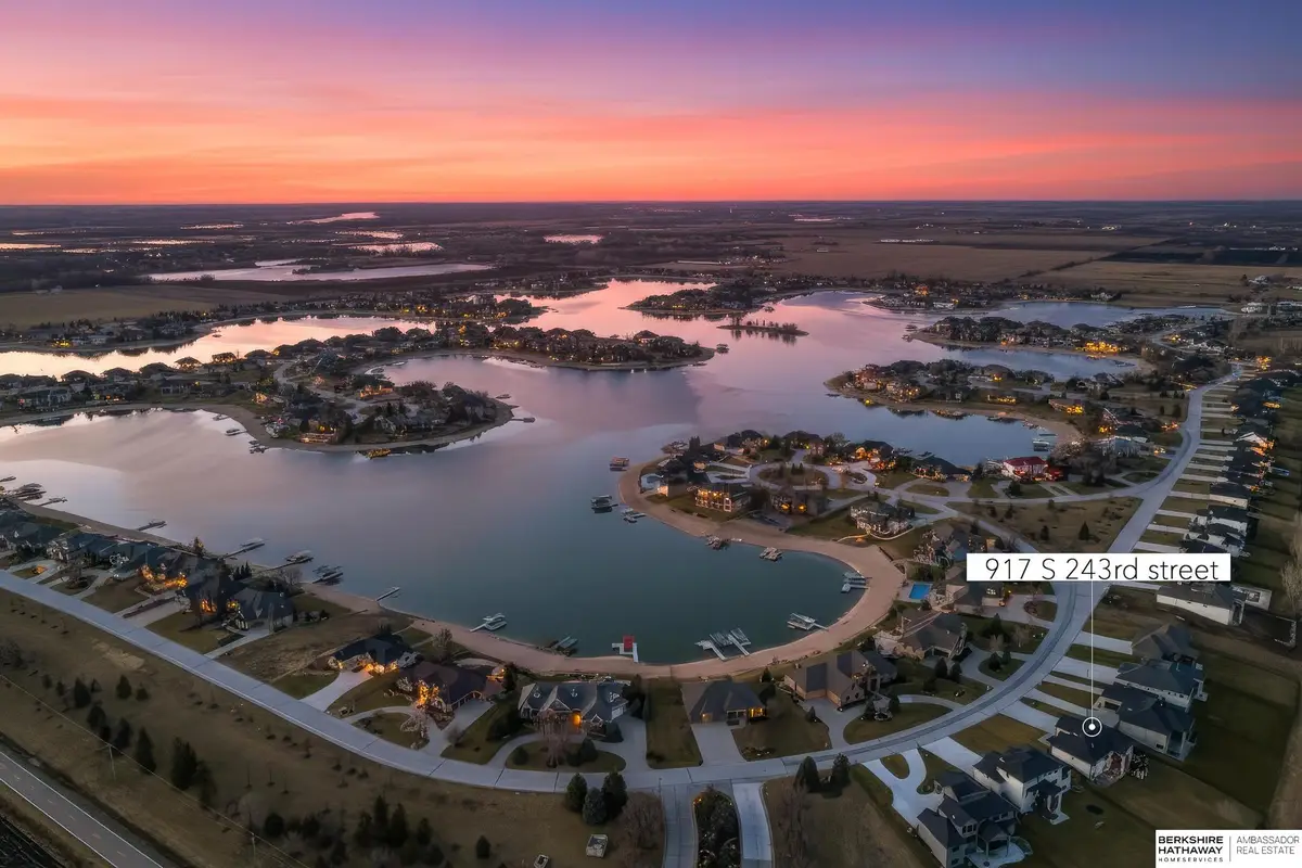 917 S 243rd Street, Waterloo, NE 68069 - #1