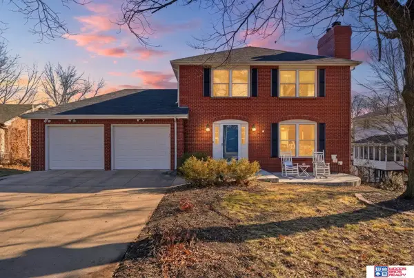 3920 S 32nd Place, Lincoln, NE 68502