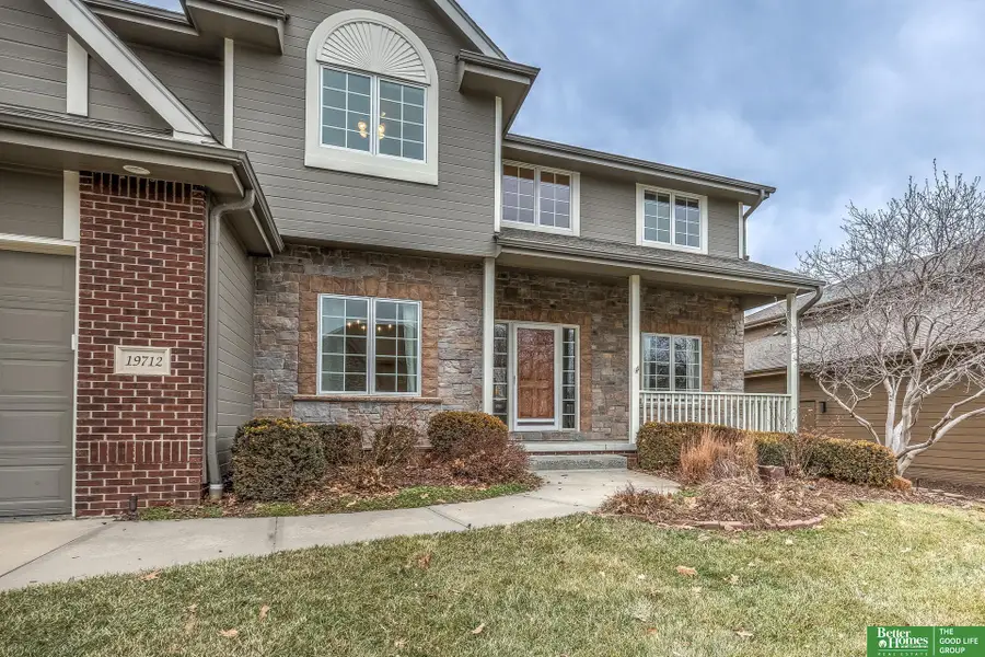 19712 Hansen Avenue, Omaha, NE 68130 - Image #2