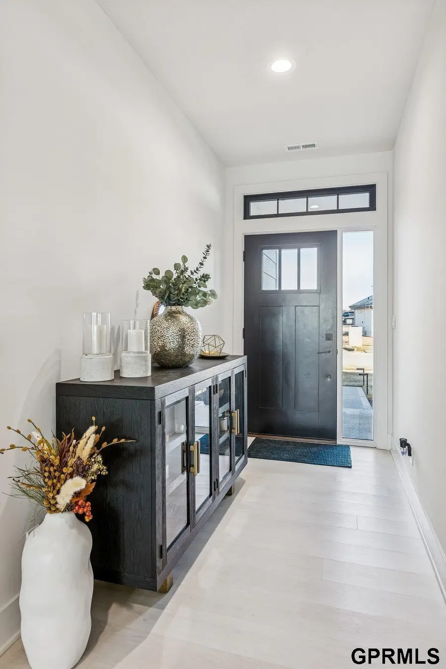 28533 Jessie Circle, Valley, NE 68064 - Image #3