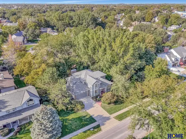 4516 Fir Hollow Lane, Lincoln, NE 68516