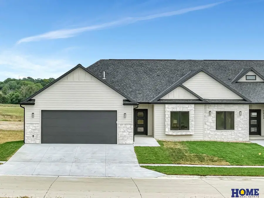 7914 S 42nd Street, Lincoln, NE 68516 - #2