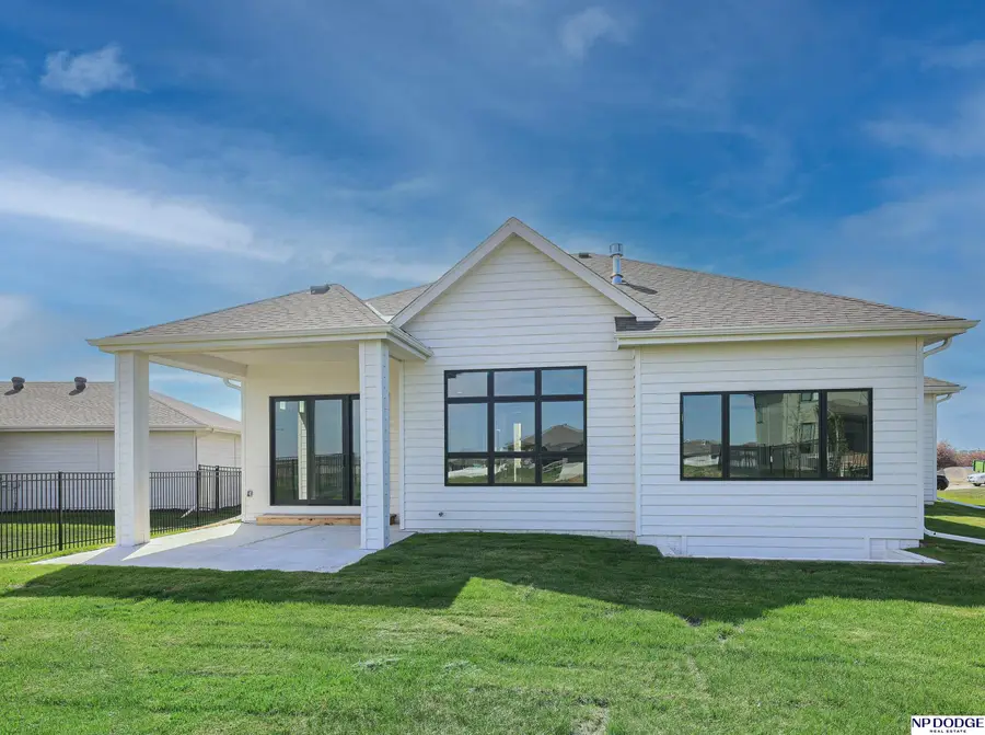 12715 S 79 Street, Papillion, NE 68046 - Image #2