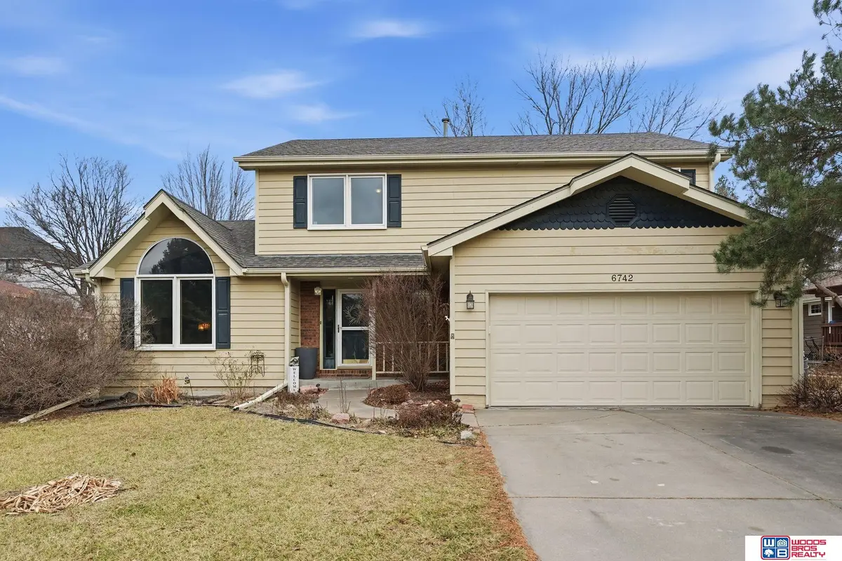 6742 Crooked Creek Drive, Lincoln, NE 68516 - Image #1