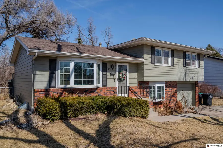 9342 Corby Street, Omaha, NE 68134 - Image #3