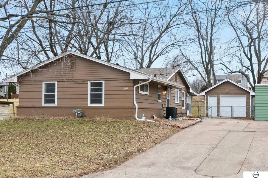 5221 W Zeamer Street, Lincoln, NE 68524 - Image #2