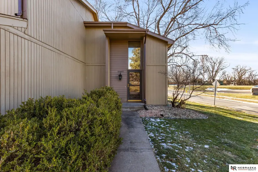 10487 Lawndale Plaza, Omaha, NE 68134 - Image #2
