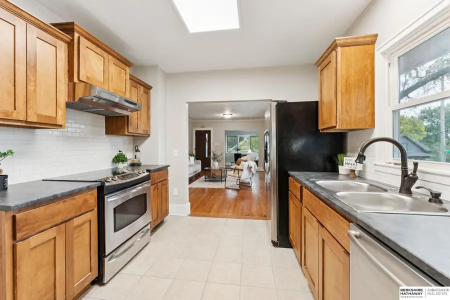 6460 Parker Street, Omaha, NE 68104 - Image #3