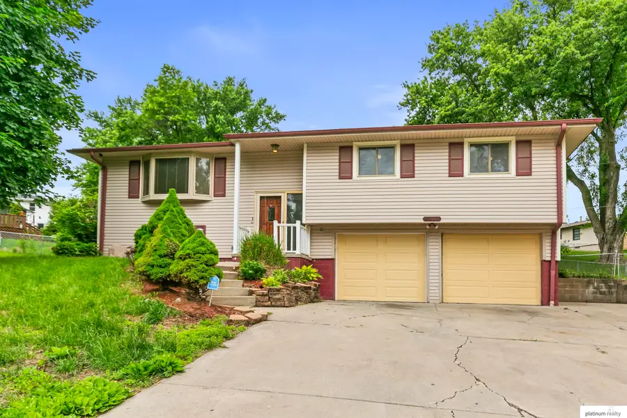 7222 N 39 Avenue, Omaha, NE 68112 - #2