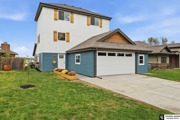 840 Lakeshore Drive, Lincoln, NE 68528