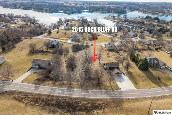 2015 Rock Bluff Road, Plattsmouth, NE 68048