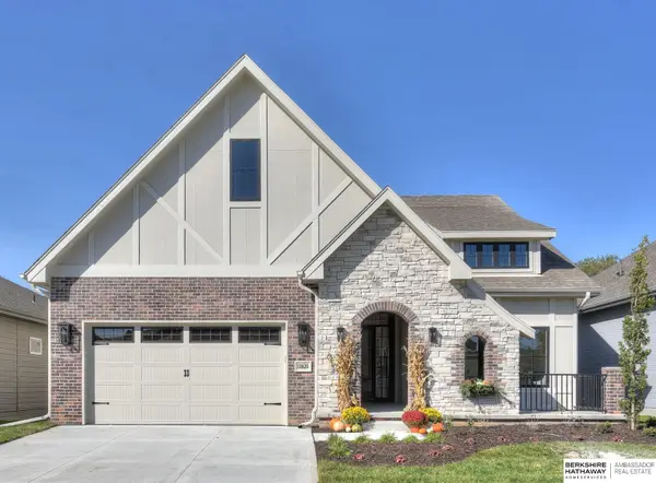 10602 S 126th Court, Omaha, NE 68137