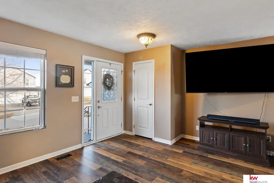 7954 N 146 Street, Bennington, NE 68007 - Image #2