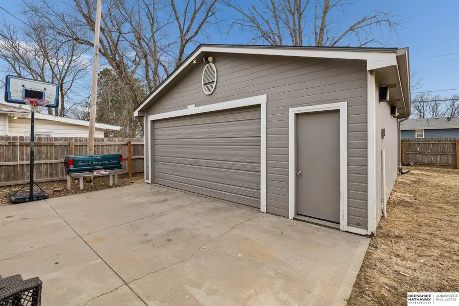9705 Camden Avenue, Omaha, NE 68134-0000 - Image #3
