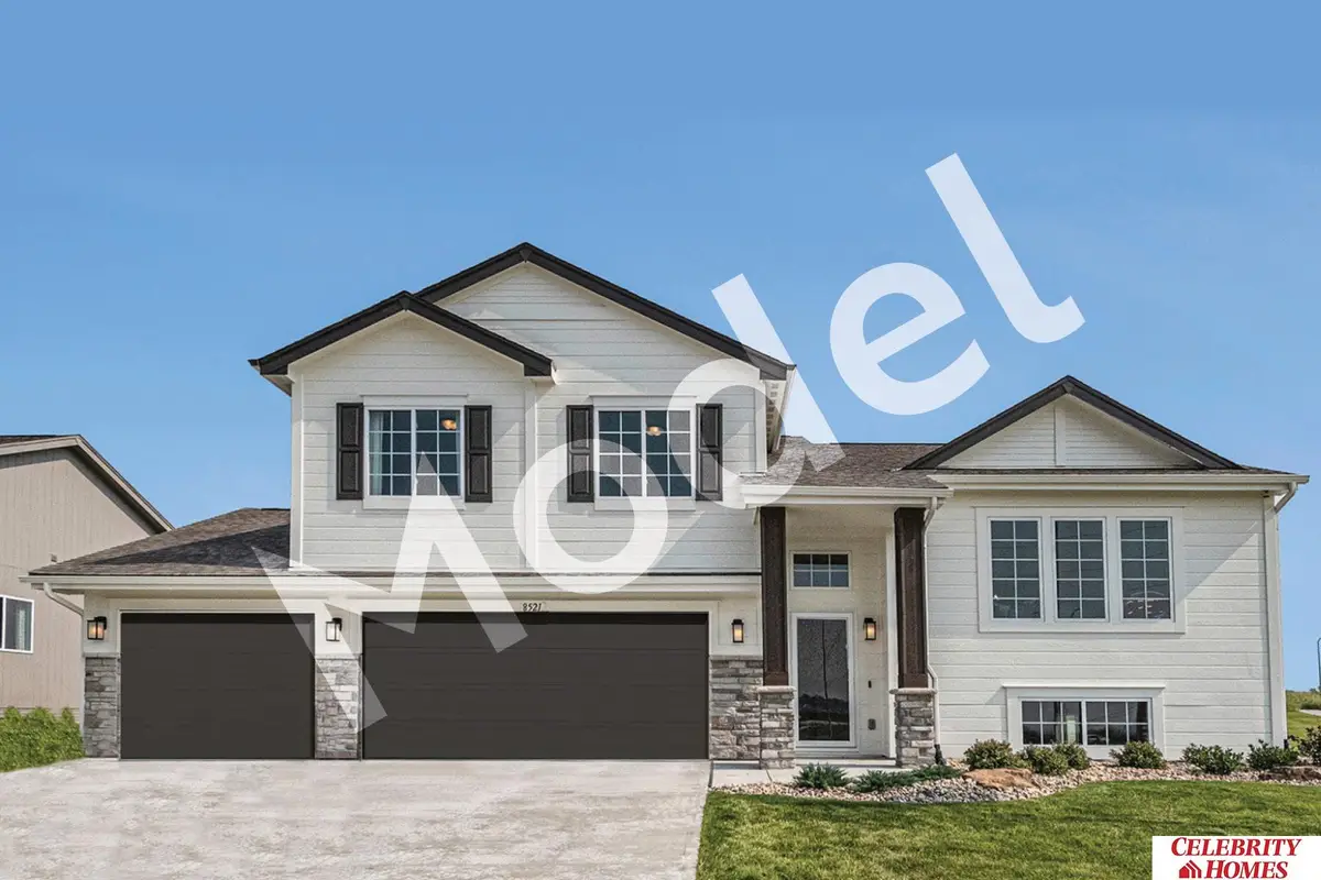 5401 N 182 Street, Elkhorn, NE 68022 - Image #1