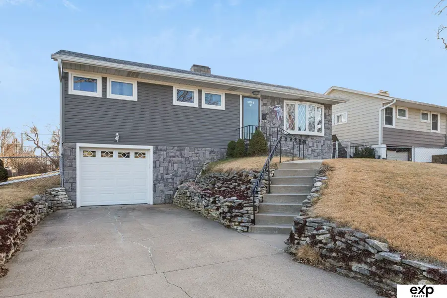 3603 Oak Street, Omaha, NE 68105 - Image #2