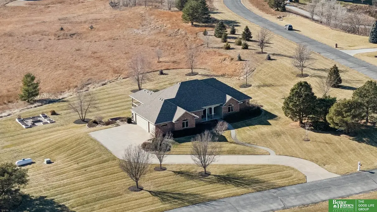 10216 S 233rd Circle, Gretna, NE 68028 - #1