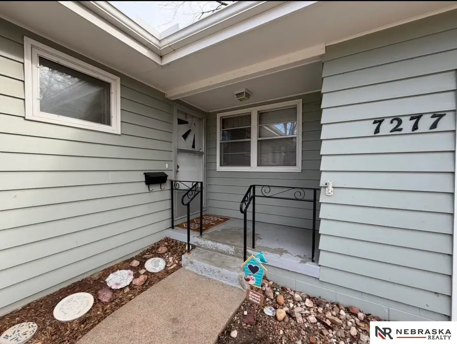 7277 Frederick Street, Omaha, NE 68124 - Image #3