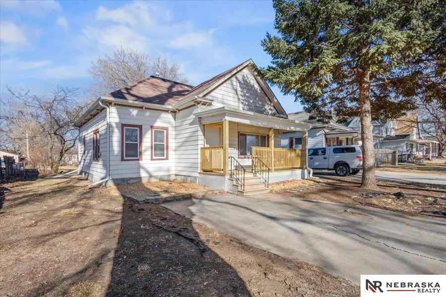 6616 Havelock Avenue, Lincoln, NE 68507 - Image #2