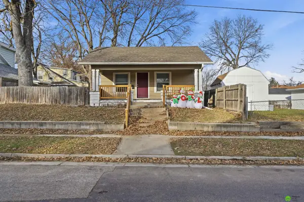 2520 Garfield Street, Lincoln, NE 68502