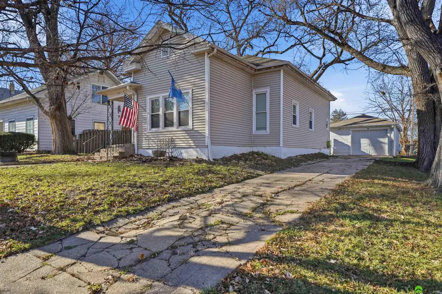 1551 N 32nd Street, Lincoln, NE 68503 - Image #3